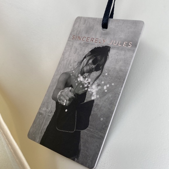 Sincerely Jules NWT Cream Satin Polyester Long Sleeve Blouse XL - Picture 11 of 12